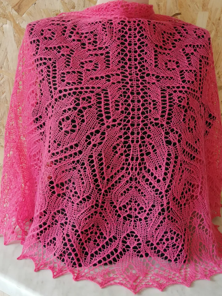 Shawl, lace shawl, wool shawl, soft shawl
