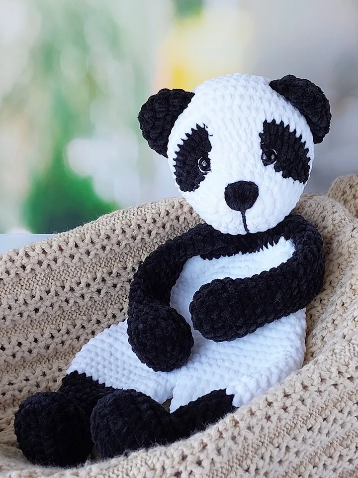 Pattern Crochet Animal Panda, Baby Panda Comforter, Crochet Snuggler Toys, Amigurumi Lovey, PDF Tutorial in English.