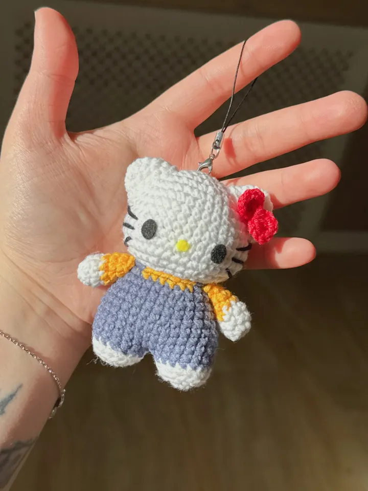 CROCHET PATTERN hello kitty PDF file, US terms, sanrio collection