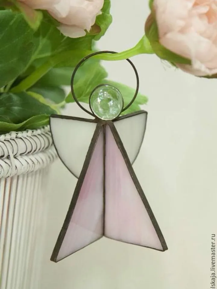 Glass Angel, Tiffany Stained Glass Angel, Handmade Glass Angel Ornament, Tiffany-Style Angel Figurine, Stained Glass Angel Decoration, Glass Angel Suncatcher