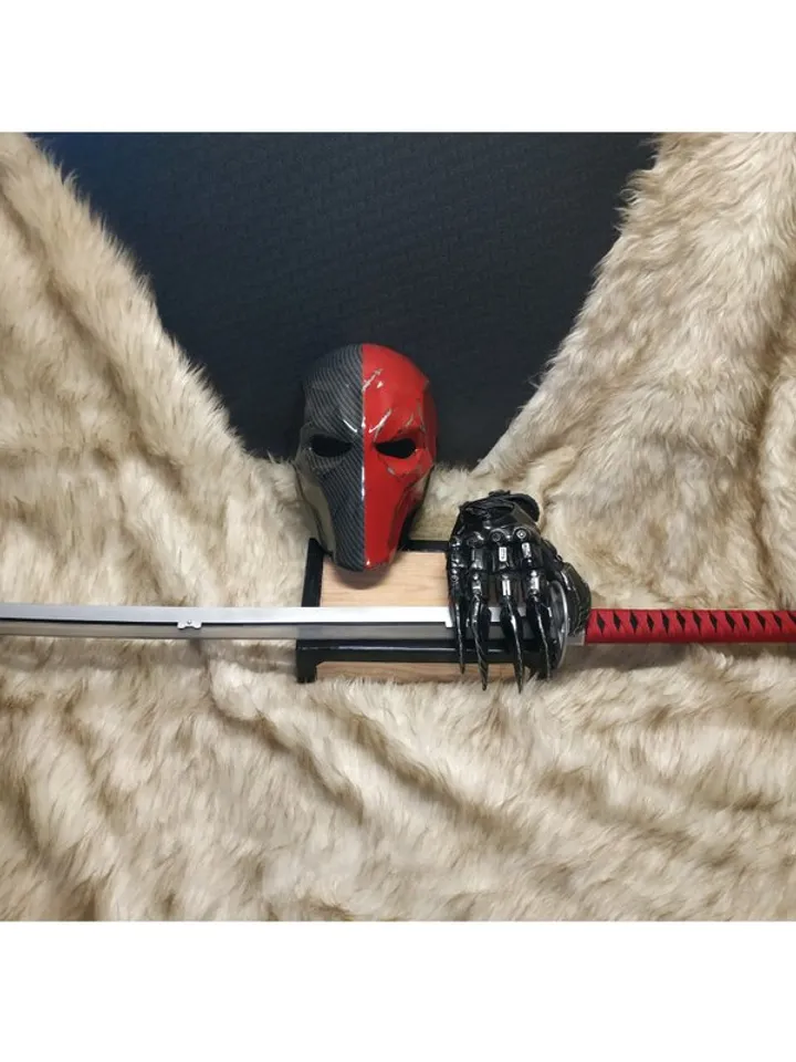 Anime katana - Demon Slayer inspired - cosplay sword - Kamado - Tanjiro - light
