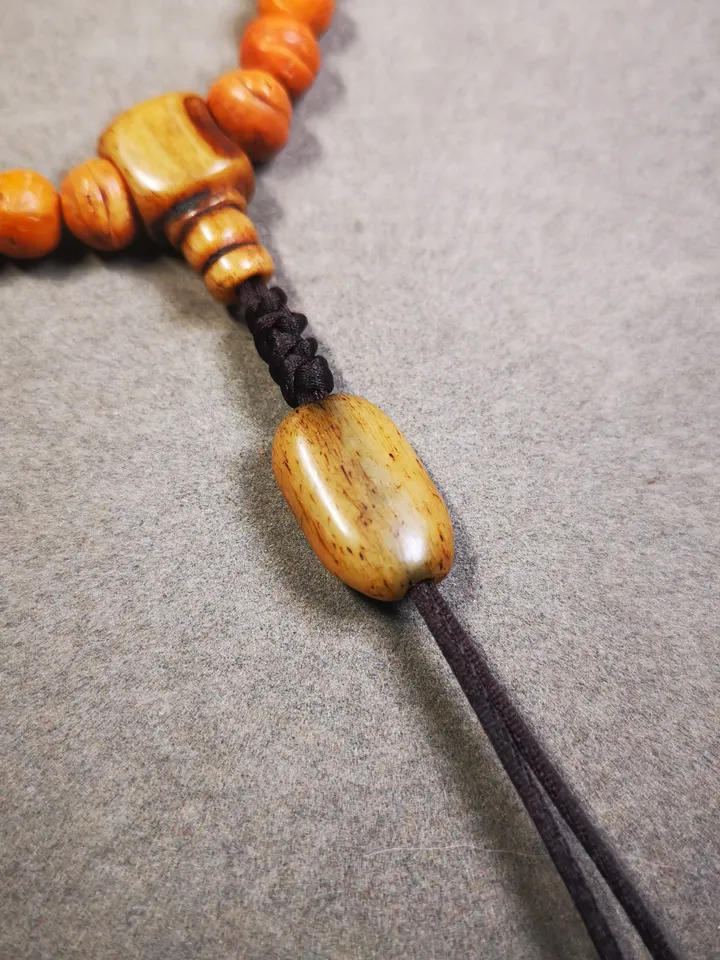 Gandhanra Handmade Tibetan Bone Carved Amulet,Skull Citipati Bead for Mala,Prayer Beads Accessories