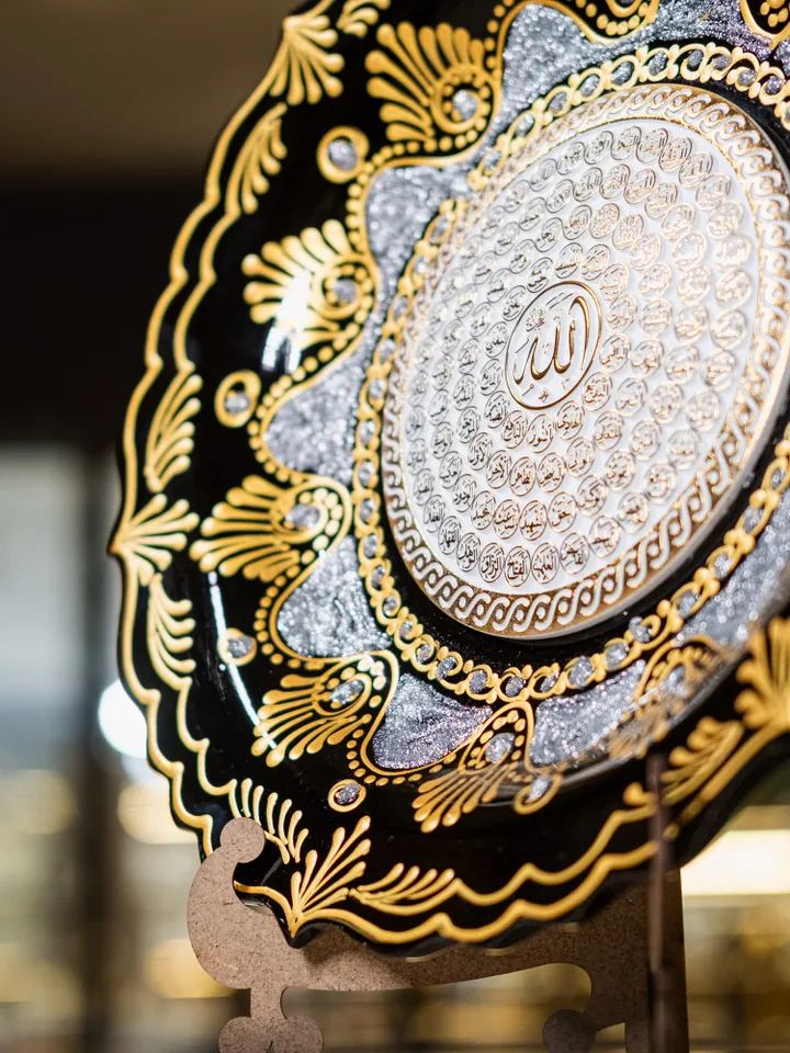Artisian Black and Gold Handmade Plate