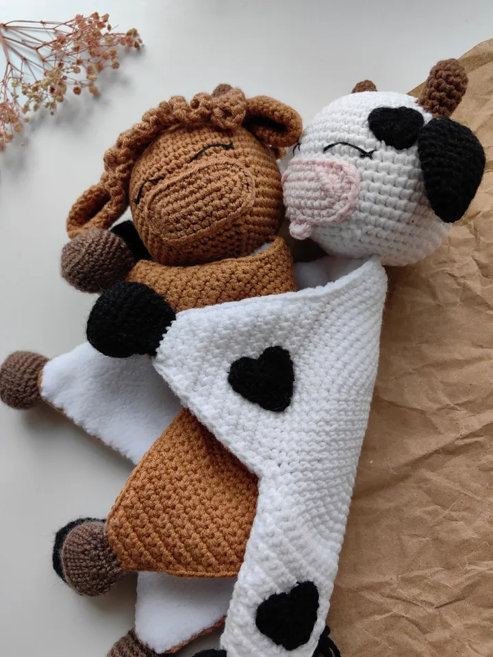 Lovely comforter cow