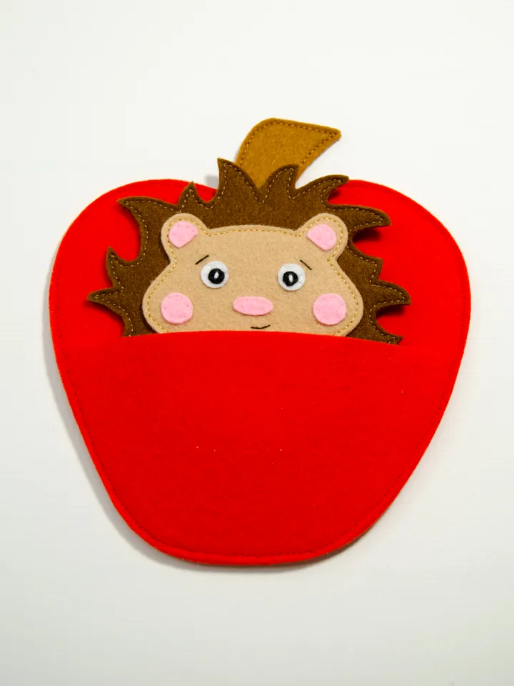 Hedgehog in the Apple house, PDF Pattern and Tutorial, SVG file