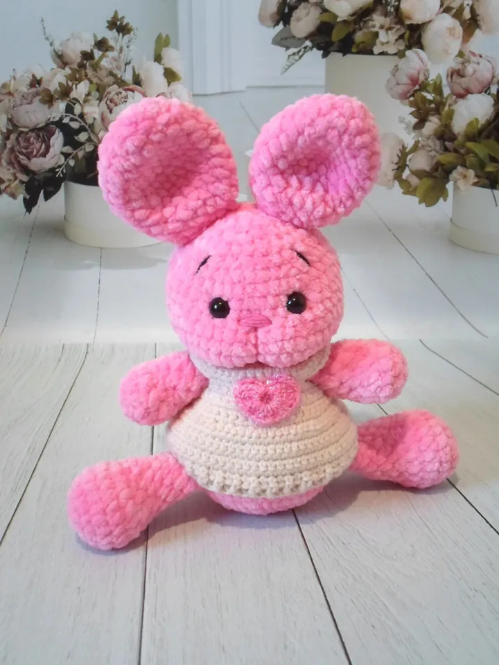 A stuffed rabbit, a stuffed toy, 2 pcs .