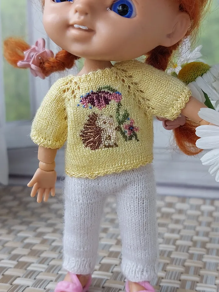 Miniature embroidered yellow sweater for mini doll 4 inches. Stodoll clothes.