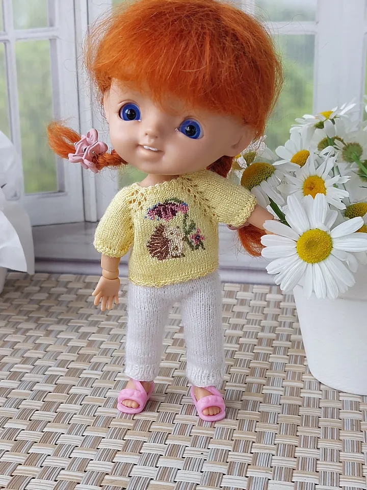 Miniature embroidered yellow sweater for mini doll 4 inches. Stodoll clothes.