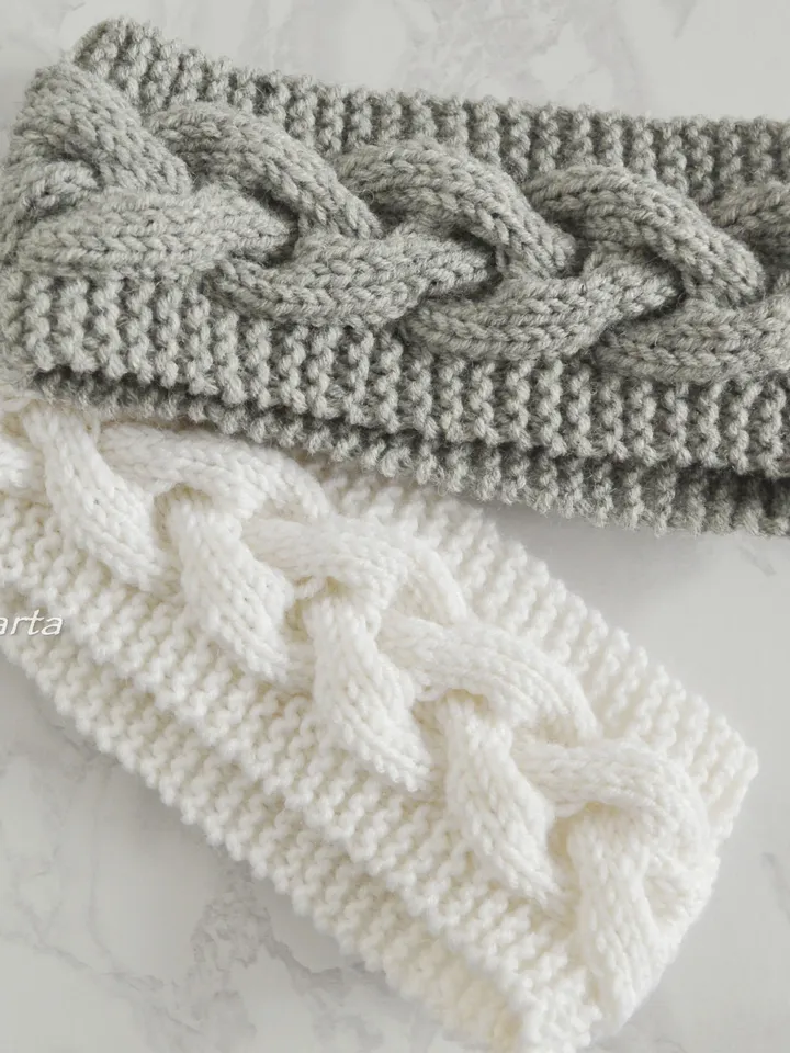 Knitted headband in gray with braid pattern
