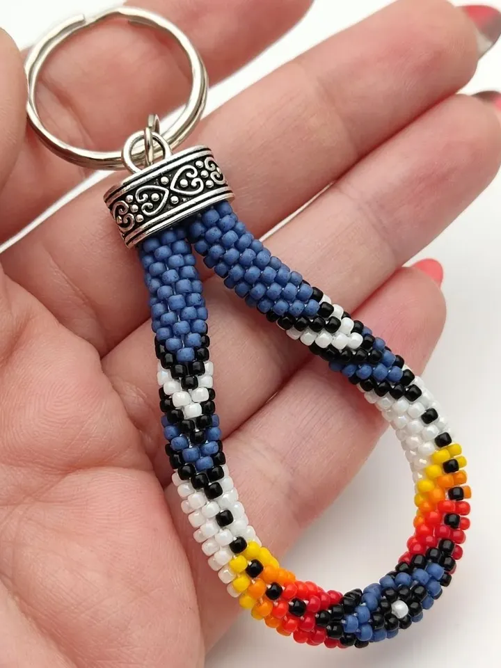 Bead crochet pattern, PDF pattern, Pattern keychain, Blue keychain pattern, Ethnic rope pattern