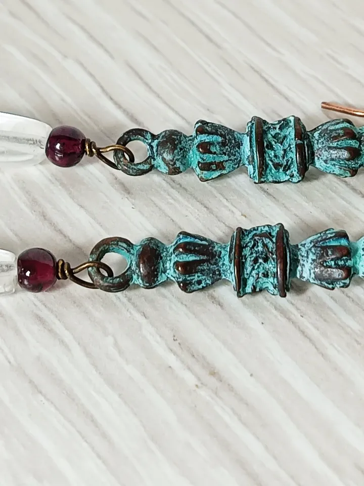 Boho Shabby chic Vintage style and natural copper earrings Textured patinated with a Quartz and garnet beads