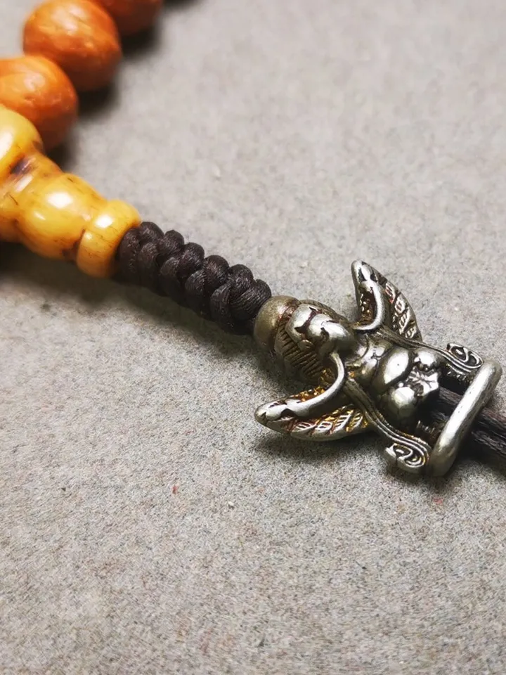 Gandhanra Handmade Tibetan Amulet,Garuda Pendant for Mala,Bag Hanging,Prayer Bead Accessories,0.7" × 0.6"