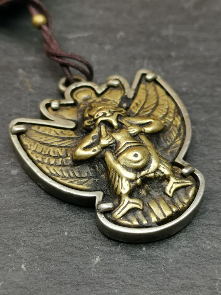 Gandhanra Handmade Tibetan Buddhist Amulet,Garuda of Pendant,Inlaid with Vajra,1.57" × 1.22"