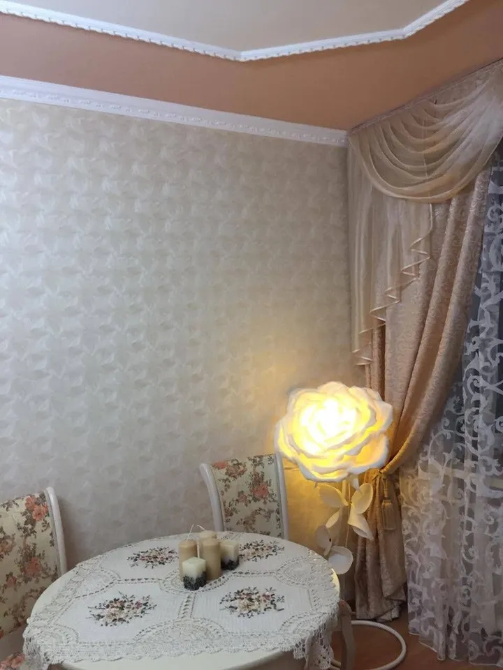 floor lamp, rose lamp, large luminous flower, LED lamp
