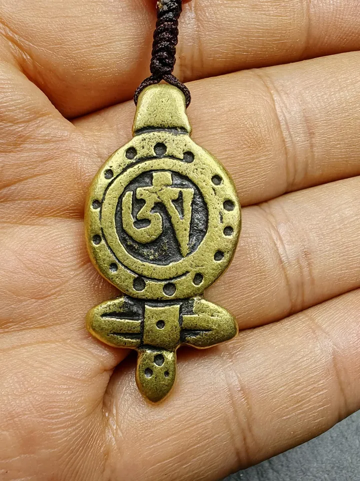 Gandhanra Handmade Tibetan Buddhism Amulet - Vajra Pendant with OM Symbol - Spiritual Gift