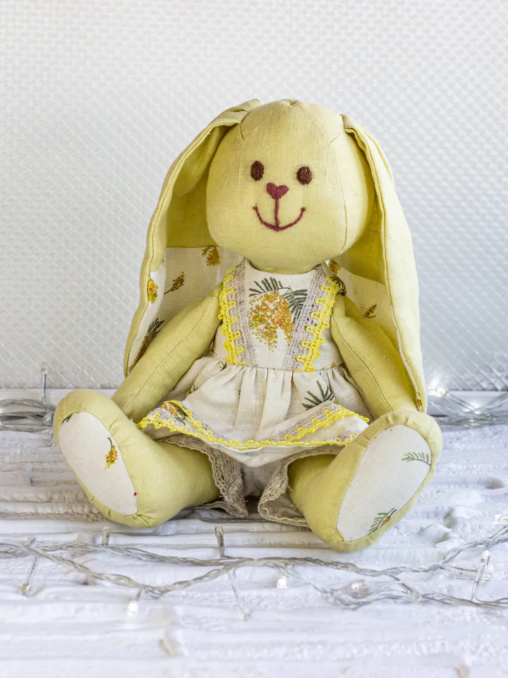 Ethically-made Linen Toys for Sustainable Playtime - Shop Now/ Bunny Rabbit