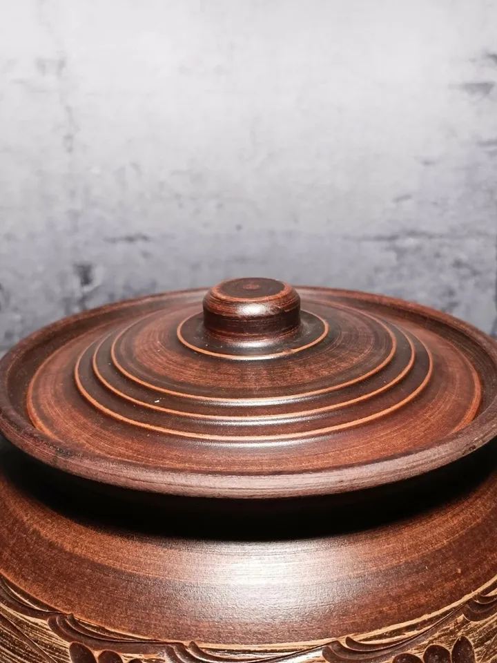 Ceramic casserole Handmade with handles and lid, carved pattern 101.44 fl.oz