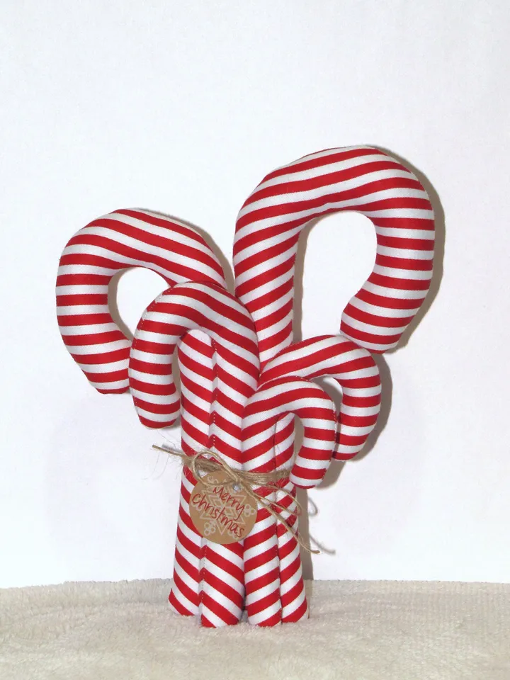 Christmas Candy Cane Sewing Pattern, Stuffed Ornaments PDF Pattern, Easy to follow DIY E-Pattern and Tutorials, Christmas Decoration to sew