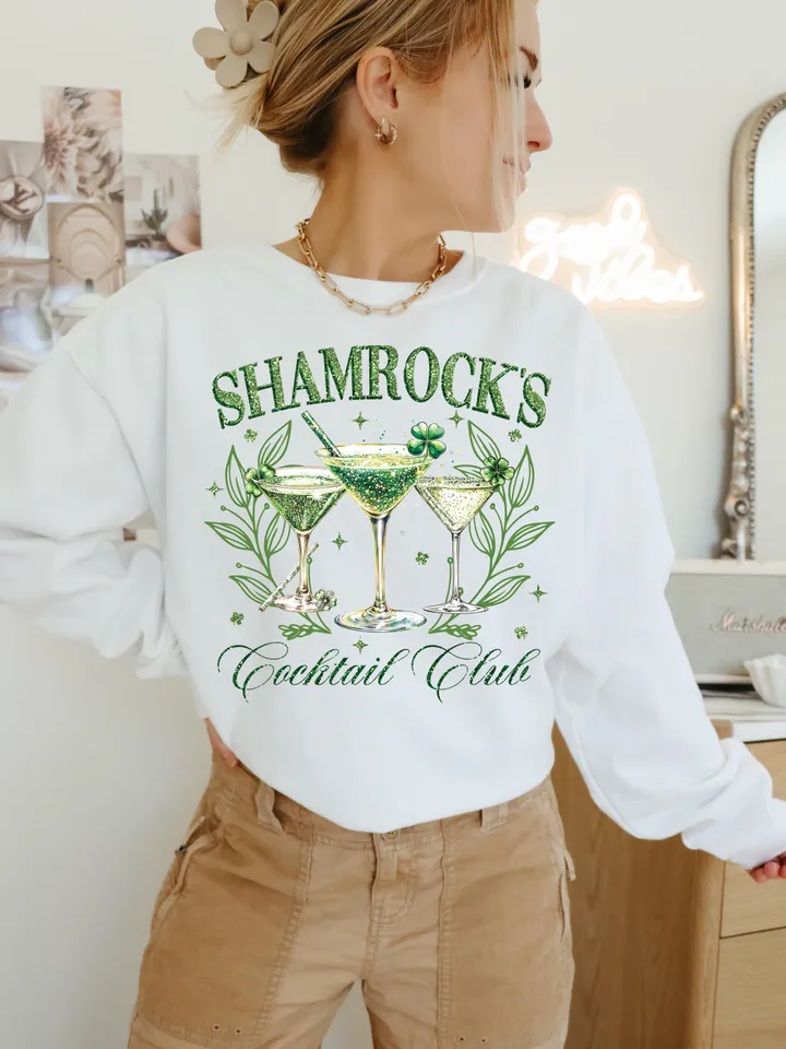 Shamrock's Coctail Club PNG, St. Patrick’s day Png Designs, Retro St. Patrick’s Png, Trending Png, Trendy St.Pattys Day Png, Retro Irish Day