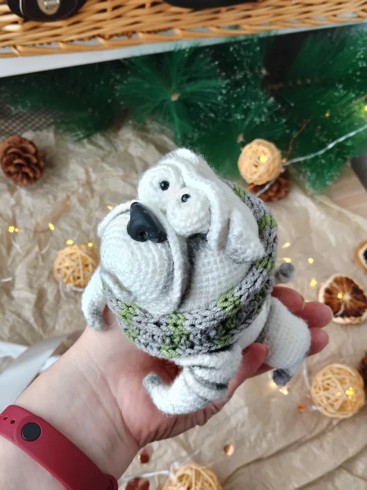 White pug interior toy. Big stuffed animal gifts for dog lover. Stuffed pug toy