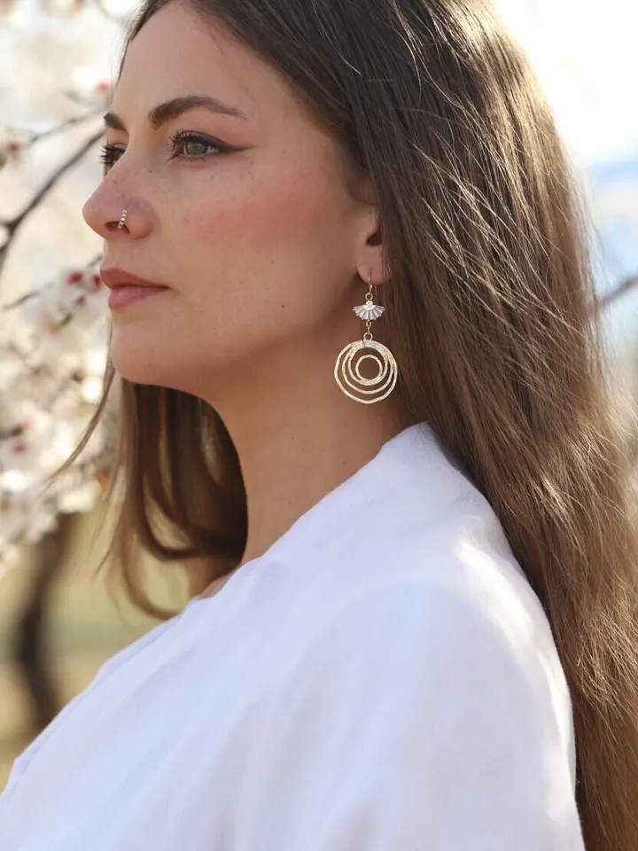 Gold Art Deco Wedding Earrings, Fan Vintage Statement Bridal Earrings, Swarovski Crystal Gatsby Wedding Jewelry, Long Boho Bridal Earrings,