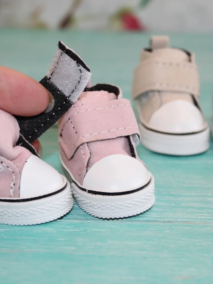 Pink suede sneakers for Wellie Whisher, wellie wisher doll shoes- 5 cm doll shoes - Or any other doll – Christmas gift