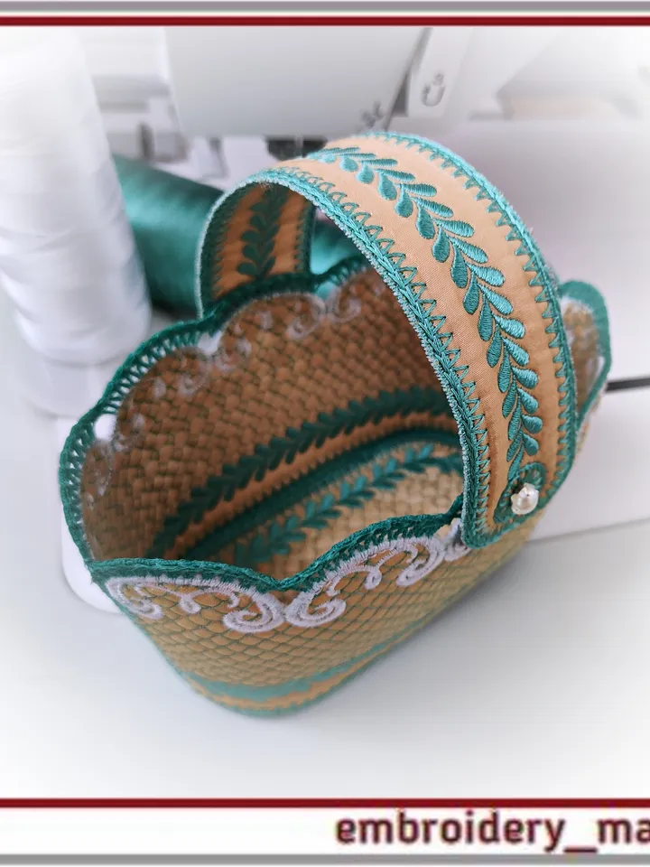 In the hoop embroidery design Small oval Basket With Handle – Embroidery Manavi 05