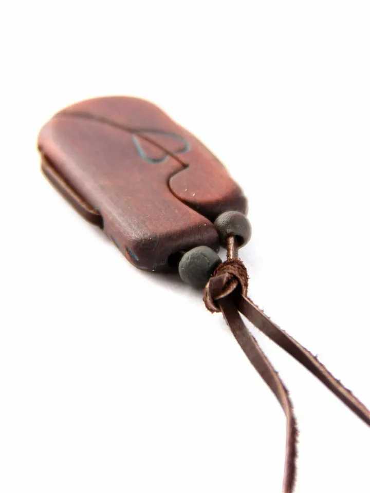 Bonds "Prima", pendant talisman of love (4.5 cm)