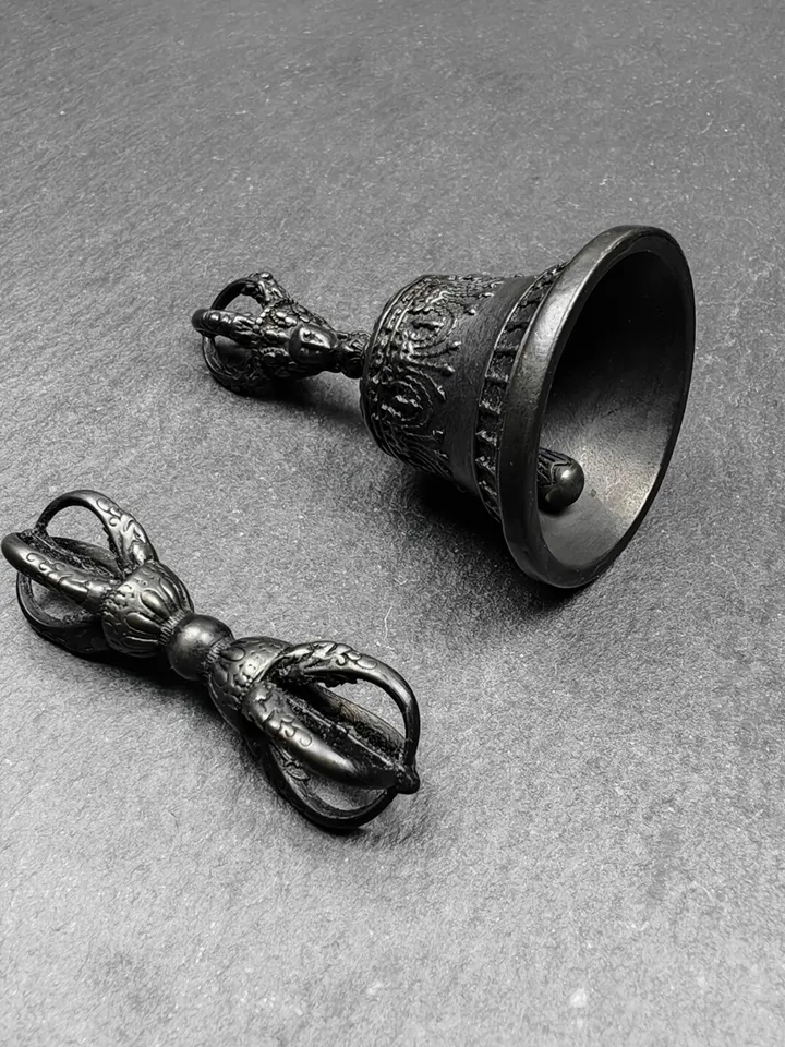 Gandhanra Handmade Vintage Vajra and Bell Set,Tibetan Tantric Buddhism (Vajrayana) Ritual Implement,Spiritual Gift,Decades Old