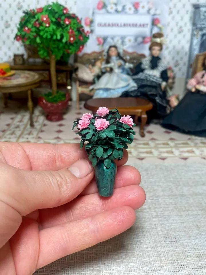 Dollhouse Accessories Set. 1:12. Doll Accessories. Dollhouse Miniature