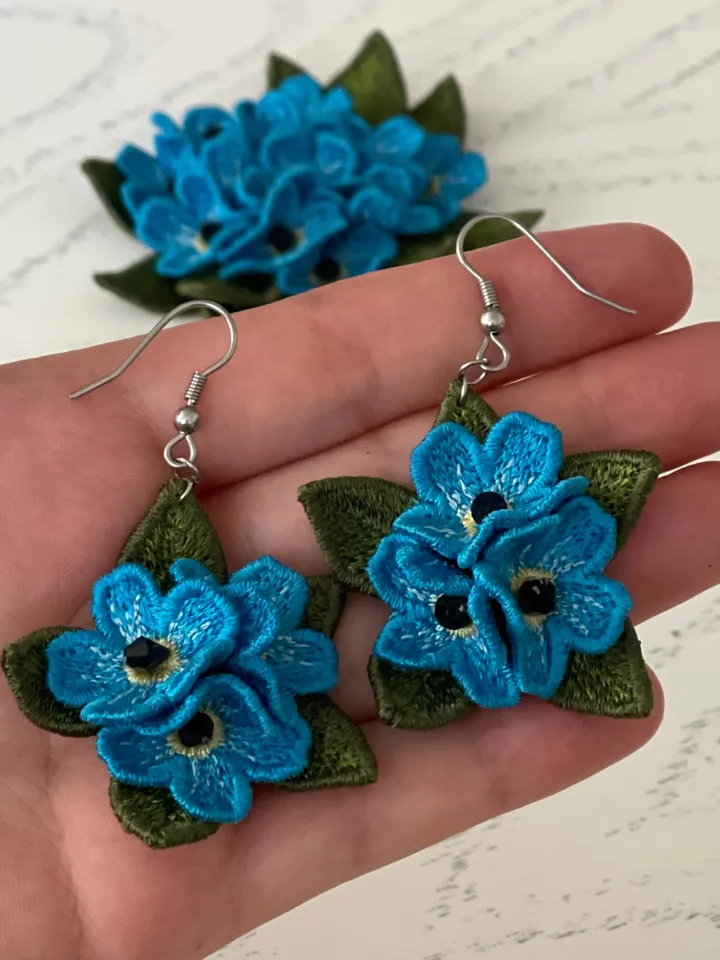 Machine embroidery design Brooch and Earrings FSL Forget-me-nots set for creating jewelry Digital embroidery pattern Flower motif Floral