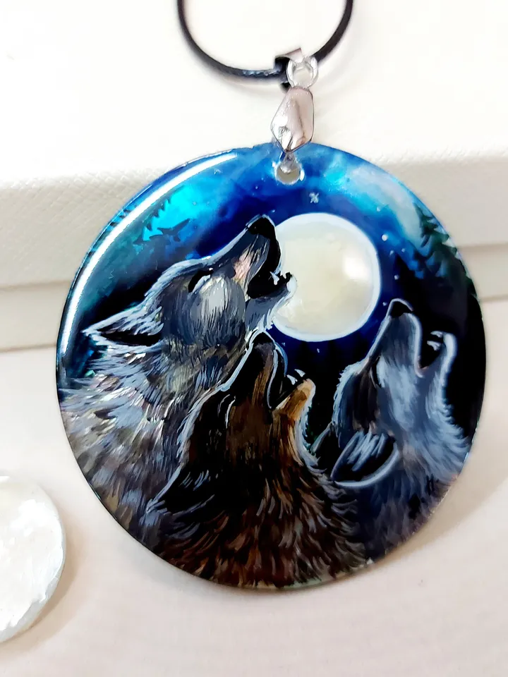 Pearl pendant necklace: Three Wolves howl at the moon Handmade jewelry Magic of painting art jewelry Art gift Fedoskino Collectible shell