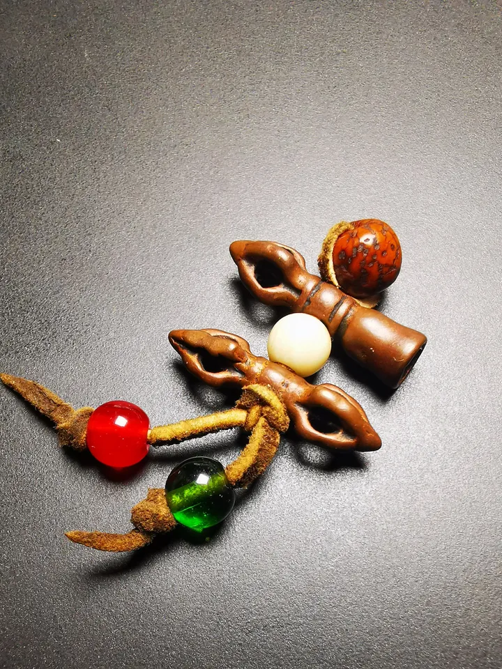 Gandhanra Antique Tibetan Amulet,Mini Vajra and Tibetan Bell Bead Pendant for Mala Prayer Beads, Trantic Buddhism Dharma,Made of Red Copper