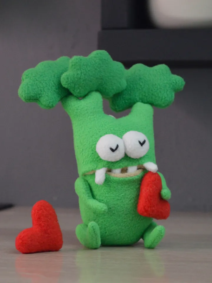 Plush Broccoli Toy Pattern – Fleece Softie PDF Tutorial