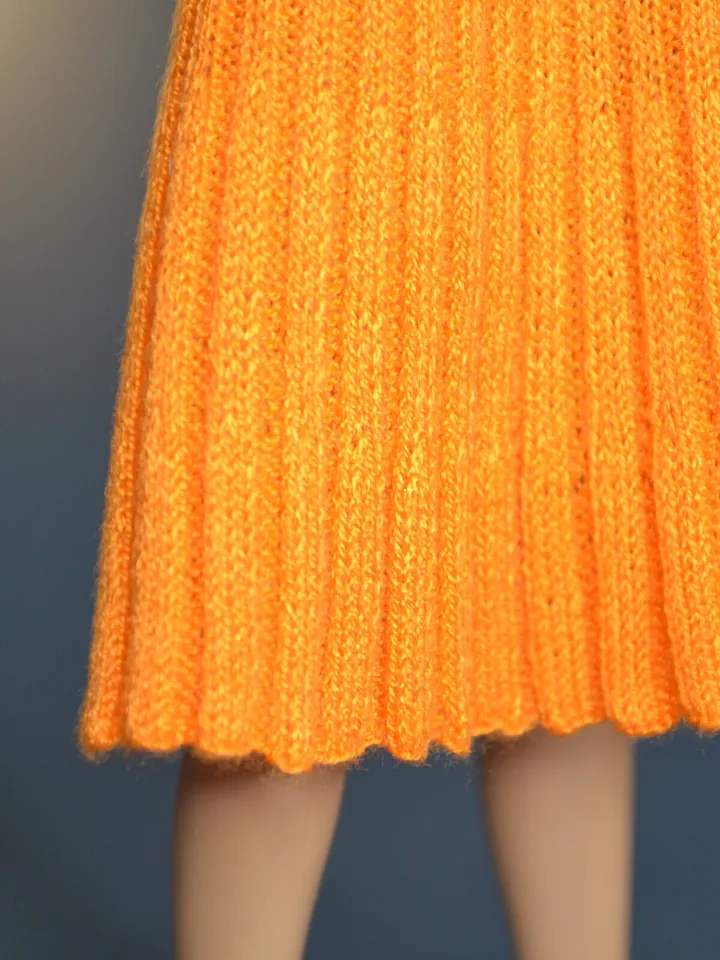 Skirt for Barbie dolls