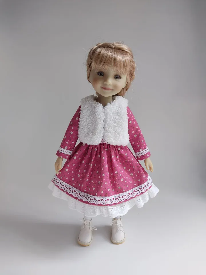 PDF sewing pattern for Ruby Red Fashion Friends dolls