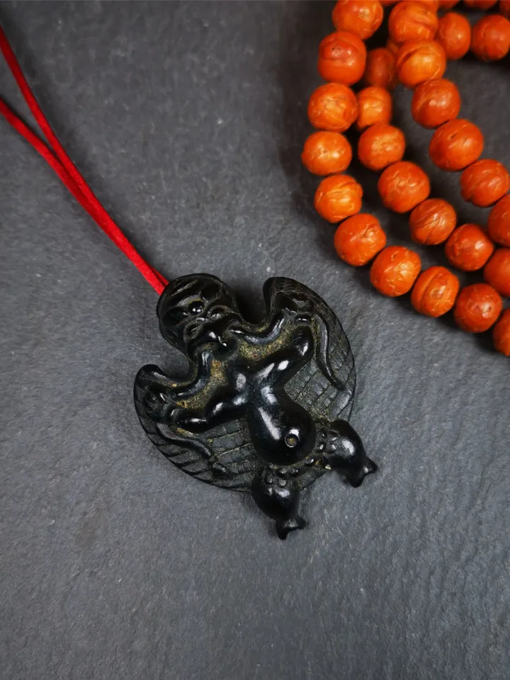 Gandhanra Hand Carved Obsidian Tibetan Amulet Garuda,Garula,Suparna,Golden-wings Bird Pendant, 1.65&quot;