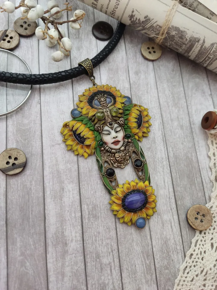 Art Deco style sunflower necklace
