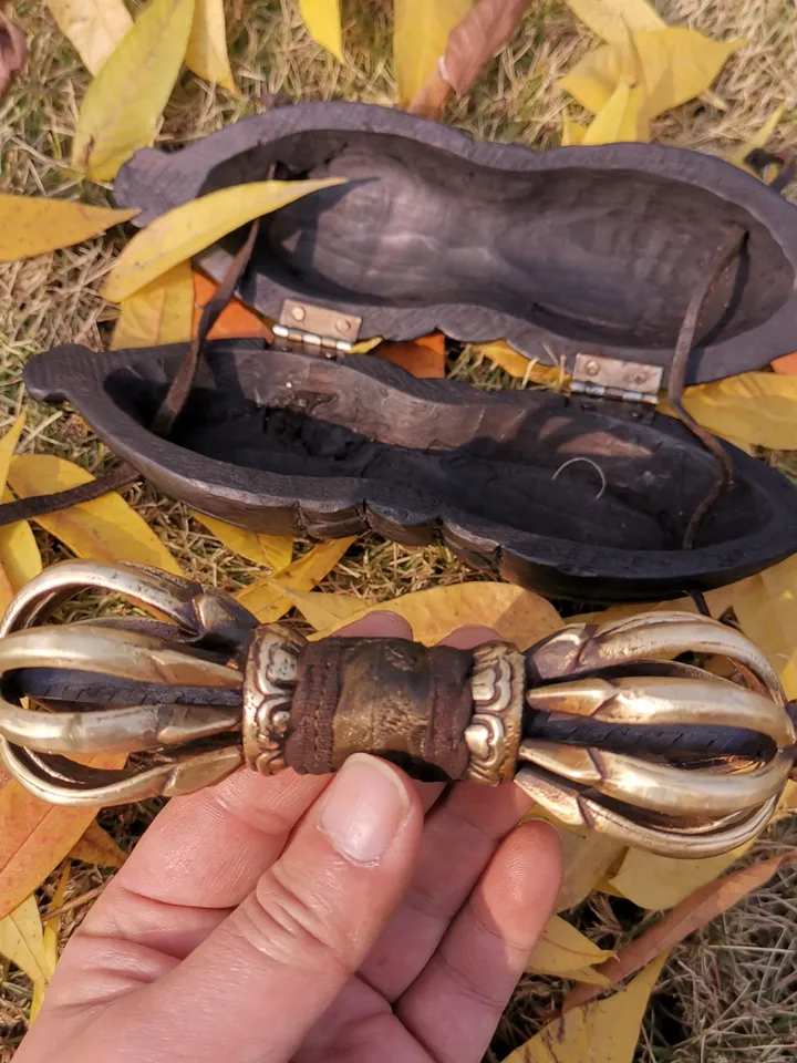 Gandhanra Powerful Vintage Vajra Dorje with Wooden Case ,Tibetan Tantric Buddhism (Vajrayana) Ritual Implement,Handmade in Nepal,7.0"