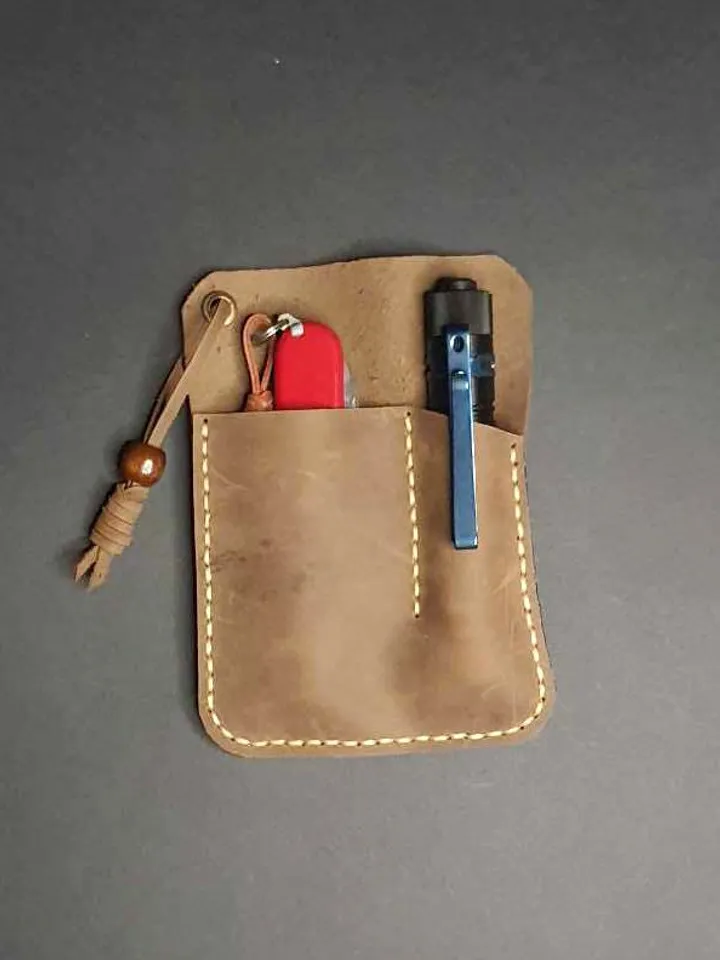 Folding Knife Leather Sheath Organizer EDC Tools flash light fast&easy, pdf pattern sheath, knife sheath, victorinnox, openil, olight