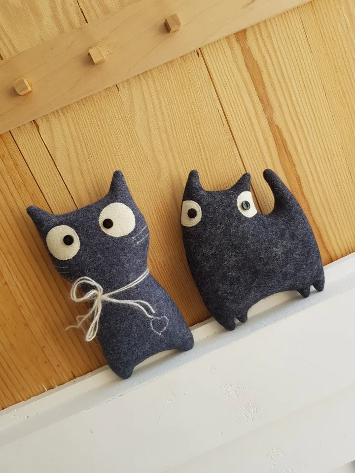 Black Cat Sewing pattern PDF, Halloween doll diy, Stuffed animal of felt