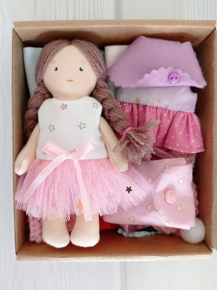 Textile dollhouse with felt doll for clothes, Gift for girl and boy, Baby care - book for boys and girls.