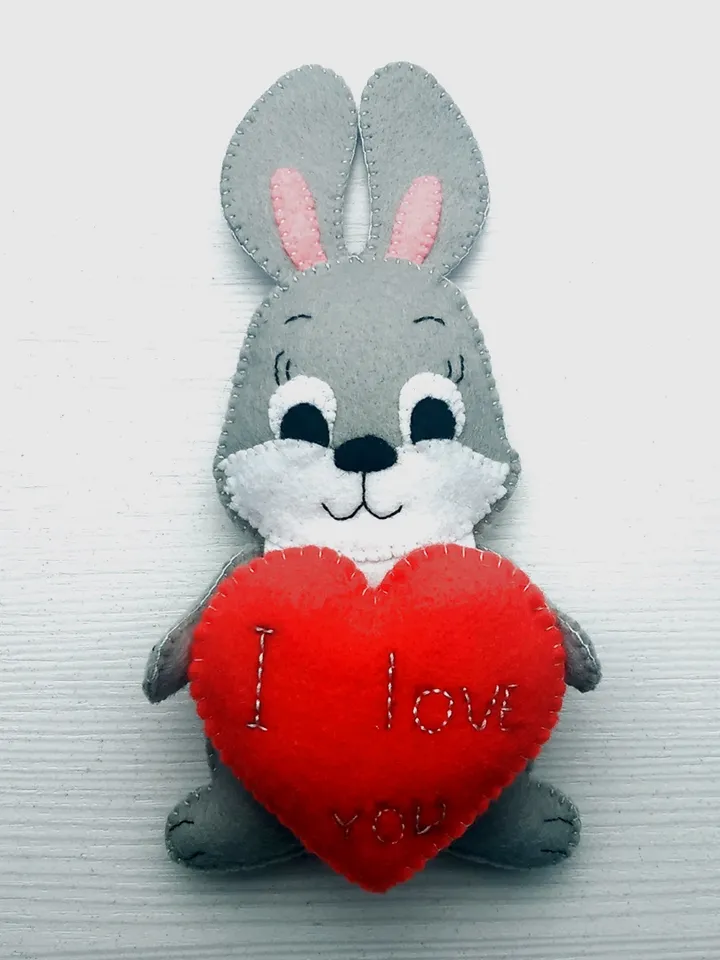 Valentines day gift, bunny toy, gift for her, gift for him, felt toys, Valentine day decor, Valentine heart, Valentine love ornament, felt heart ornament, Valentine bunny gift