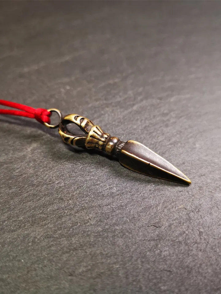Gandhanra Handmade Tibetan Amulet Necklace,Kila(Dorje Phurba) , Trantic Buddhism Ritual Implement Pendant,Made of Brass,1.96"