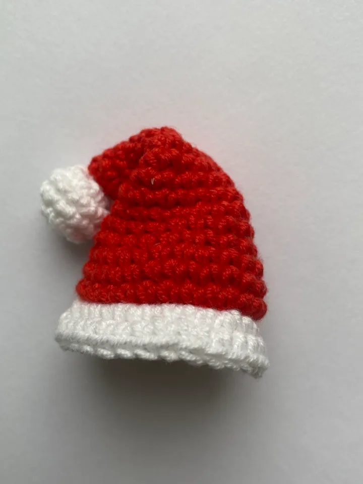 Grinch amigurumi crochet pattern