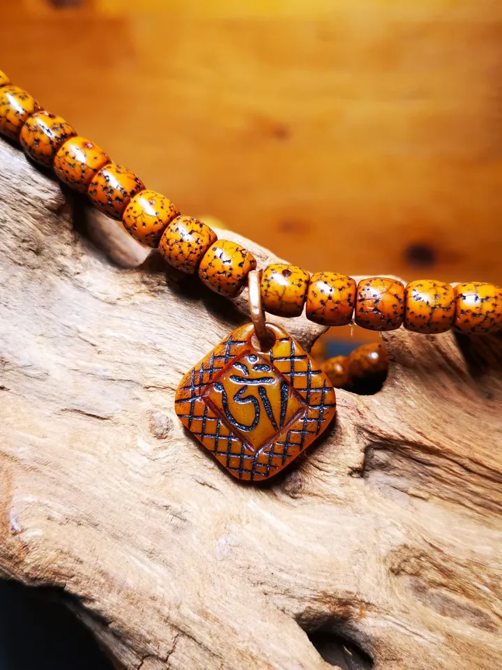Yak Bone Carved Tibetan Alphabet OM,Mala Pendant,Bead Counter Clip,Prayer Bead Accessories,Gandhanra Tibetan Amulet