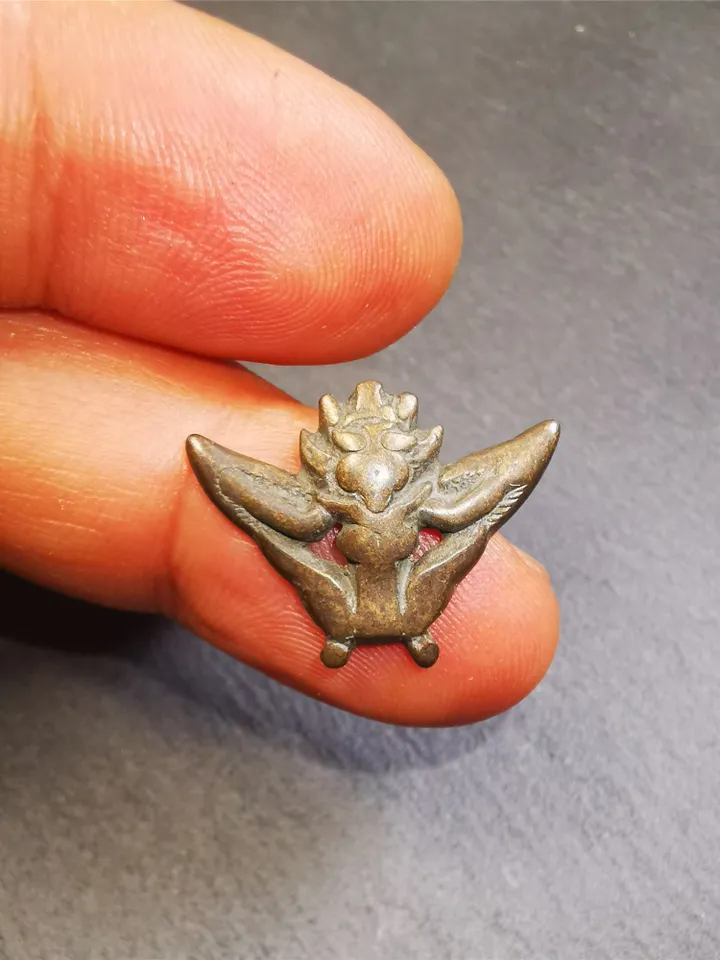 Gandhanra Antique Tibetan Buddhist Amulet Pendant,Garuda,Garula,Suparna,Golden-winged Bird,Made of Thokcha, 0.67"