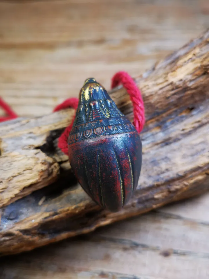 Gandhanra Old Tibetan Niang La Tsa Tsa Statue,Stupa Amulet,Pagoda Pendant,with Cross Vajra Stamp,Small Size 48mm,50 Years Old