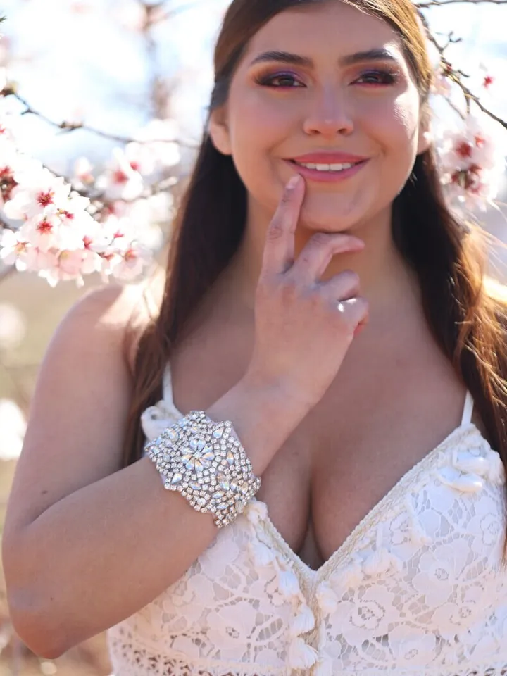 Boho Wedding Bracelet, Vintage Bridal Cuff Bracelet, Swarovski Crystal Wedding Cuff Bracelet, Flower Wedding bracelet, Boho Bridal Jewelry