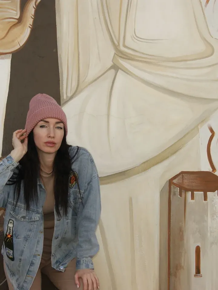Dark pink winter soft hat